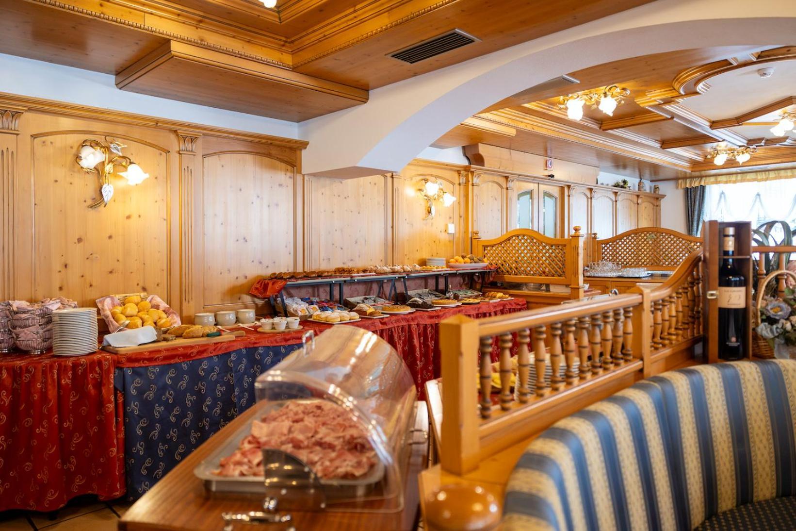 Sport Hotel Cristal Falcade Zewnętrze zdjęcie