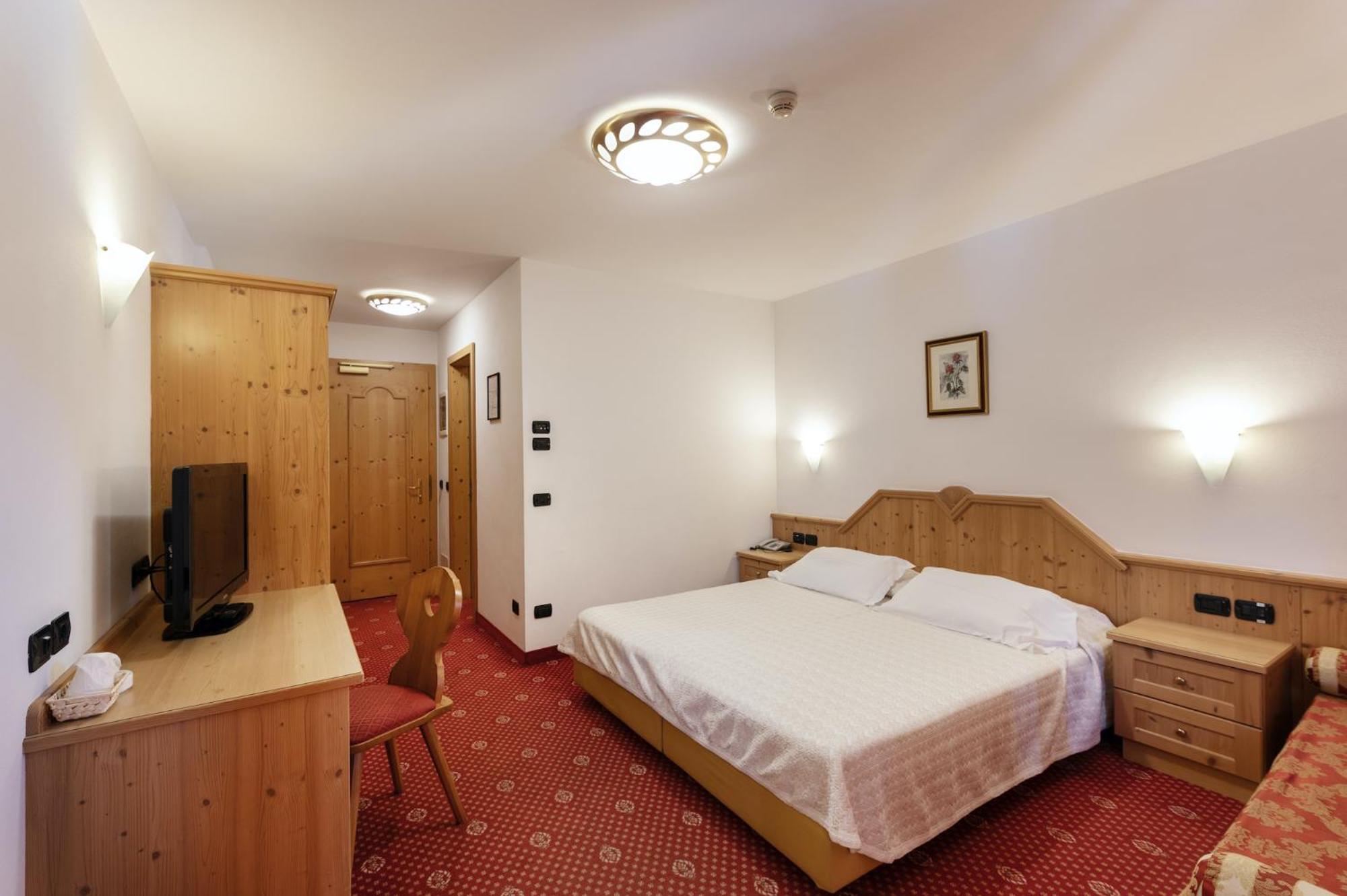Sport Hotel Cristal Falcade Zewnętrze zdjęcie
