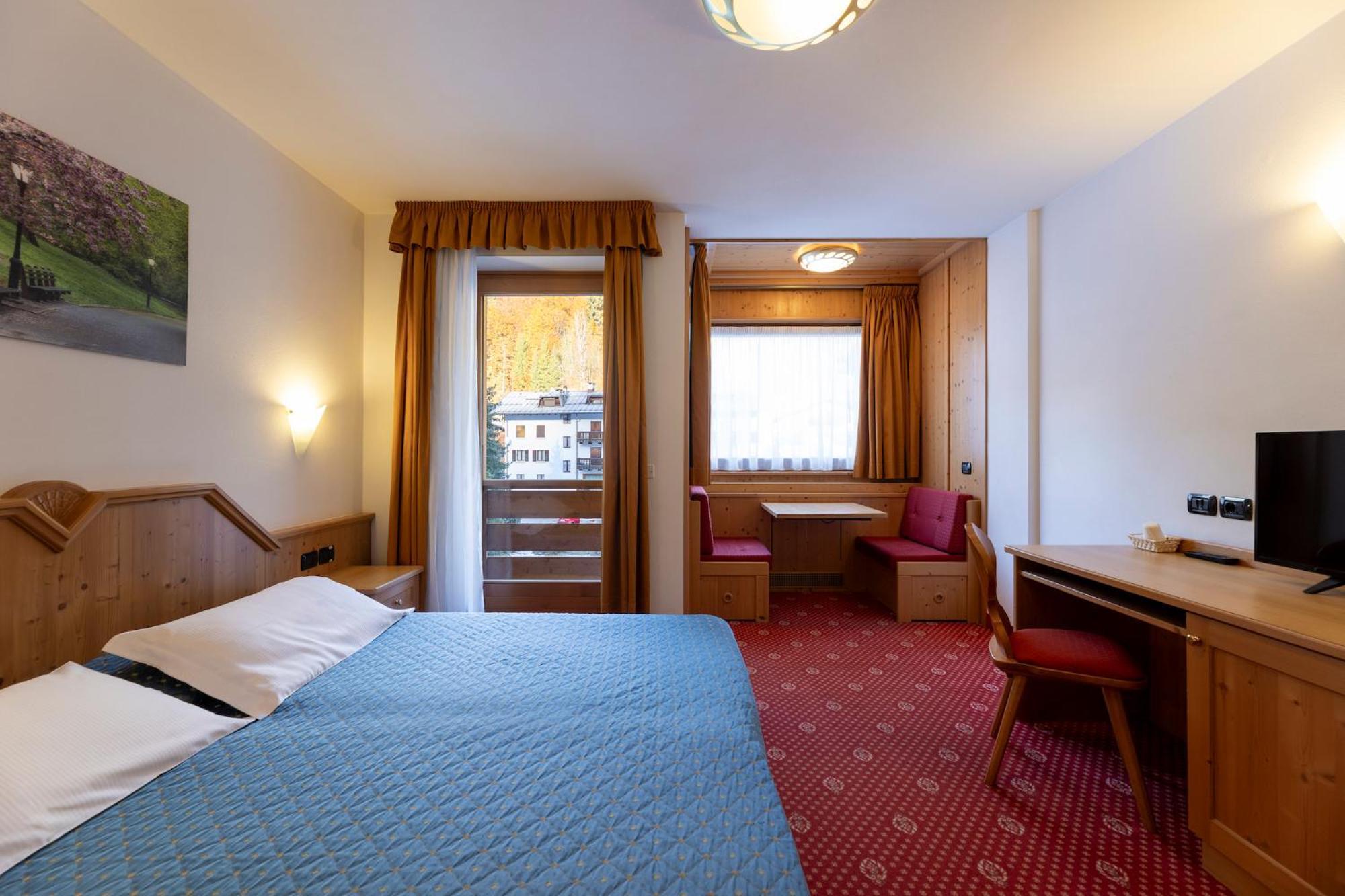 Sport Hotel Cristal Falcade Zewnętrze zdjęcie